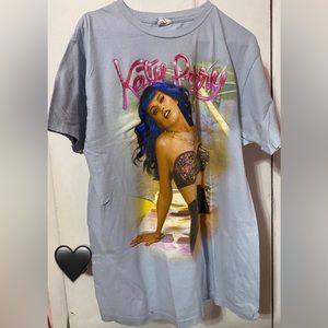 Vintages Katy Perry Teenage Dream tour t shirt dates in the back